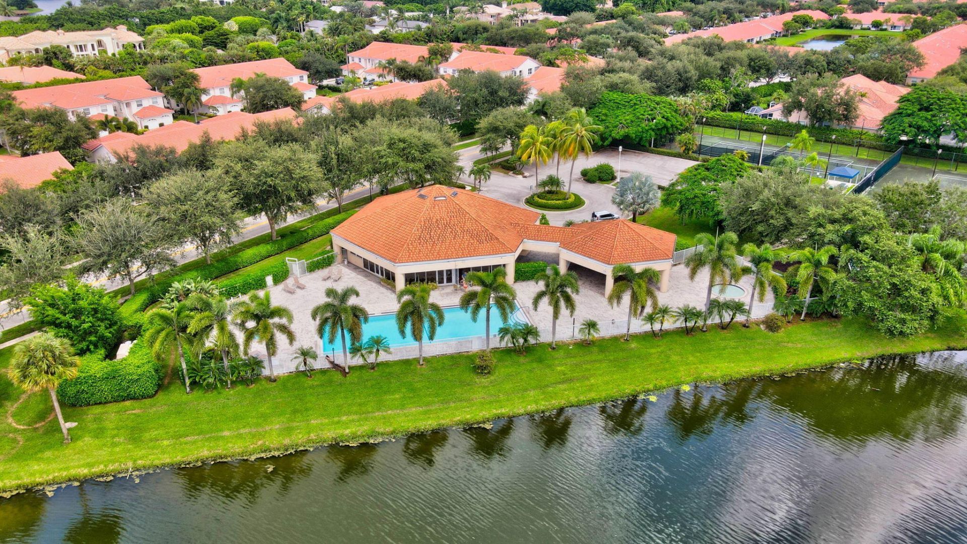 8285 Via Di Veneto, Boca Raton, FL 33496 Photo