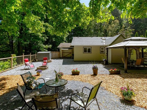 2196 Phillips Rd , Sooke, BC V9Z 0Y3