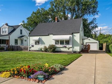 38 Old Colony Avenue, Tonawanda, NY 14150
