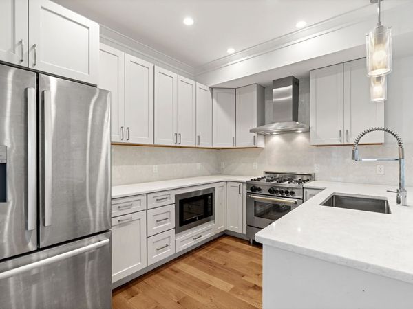 17 Vinton St, Unit 5, Boston, MA 02127