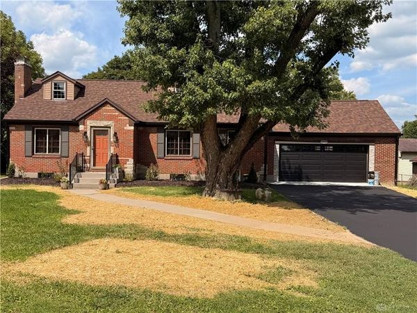 1589 Bartley Road, Dayton, OH 45414
