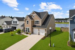 706 Spanish Pointe Drive photo 4