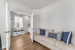 706 Spanish Pointe Drive photo 4