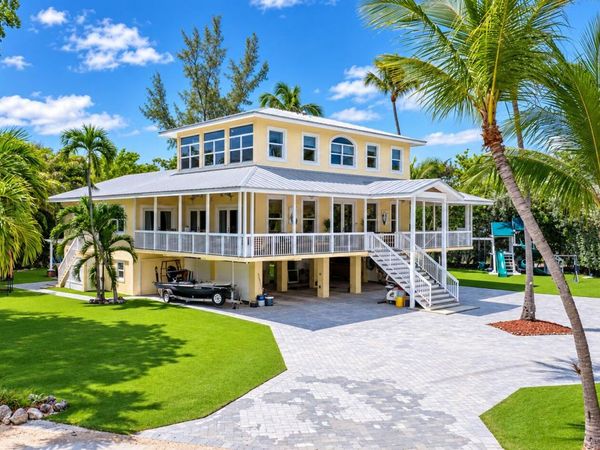 80902 Old Highway, ISLAMORADA, FL 33036