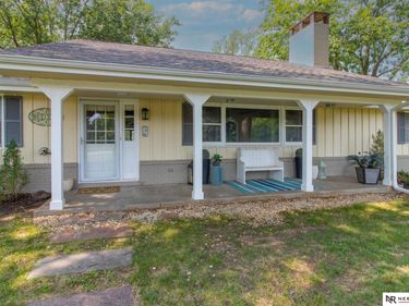6101 Frontier Road, Lincoln, NE 68516