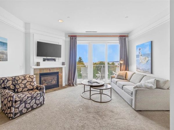 4200 Main Street, Unit 18, Bay Harbor, MI 49770