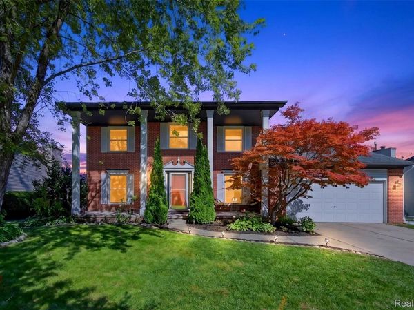 849 Chatham Drive, Milford Village, Mi 48381
