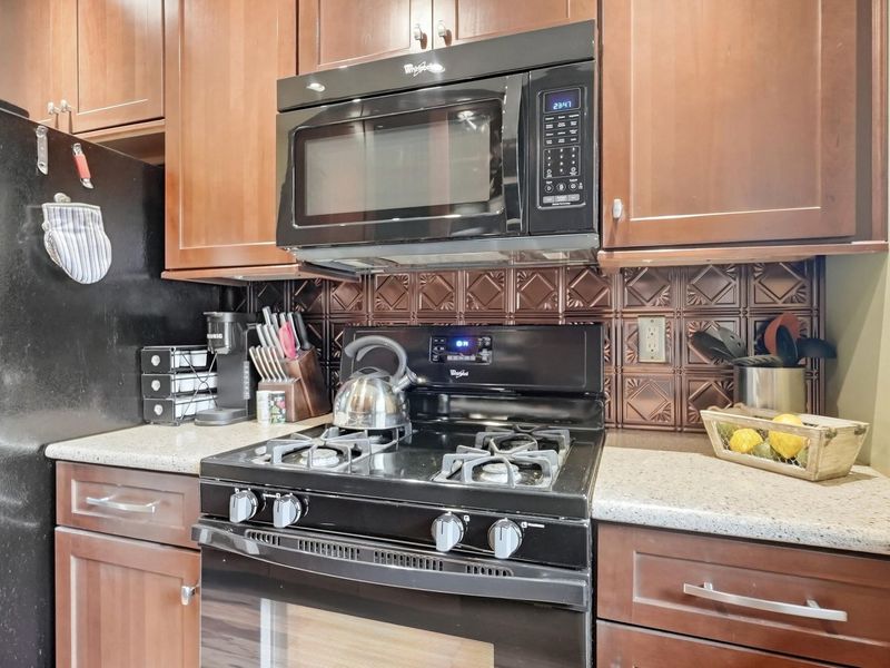 5653 Great Woods Boulevard , Columbus, OH 43231 Photo 11