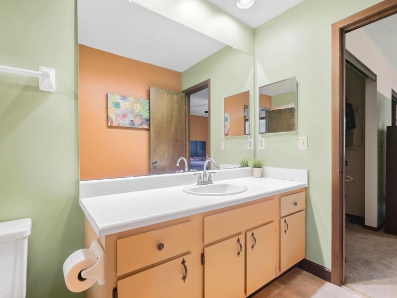 5653 Great Woods Boulevard , Columbus, OH 43231 Photo 30