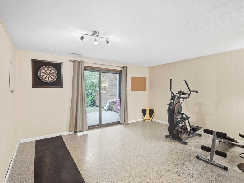5653 Great Woods Boulevard , Columbus, OH 43231 Photo 38