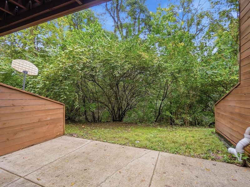 5653 Great Woods Boulevard , Columbus, OH 43231 Photo 40