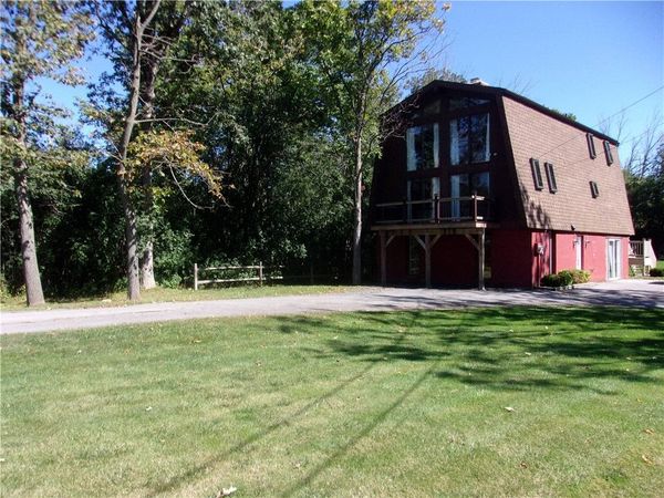 2271 County Road 28, Canandaigua, NY 14424