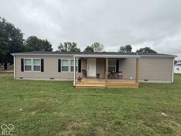 460 N Owens Street , Westport, IN 47283