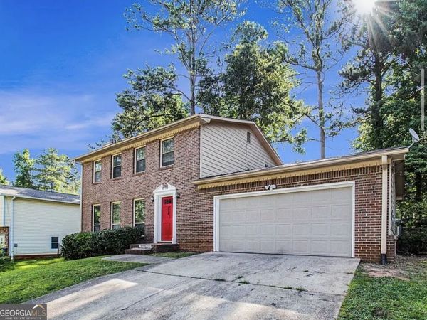 474 Chartley Trail, Stone Mountain, GA 30083