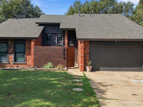893 Bayshore Drive, Sand Springs, OK 74063