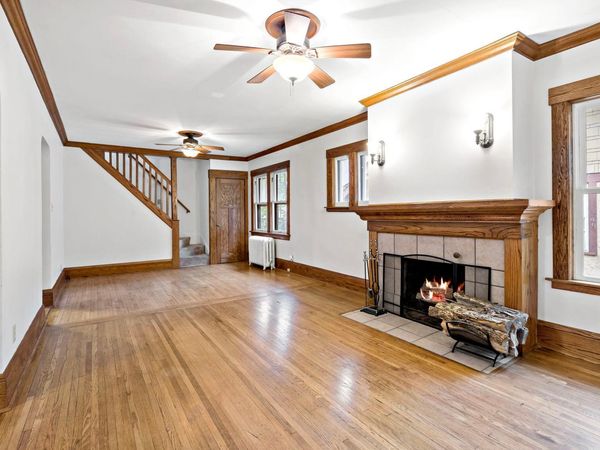 1051 Sherburne Avenue, Saint Paul, MN 55104