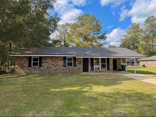 125 SHERRY Drive , Hammond, LA 70401
