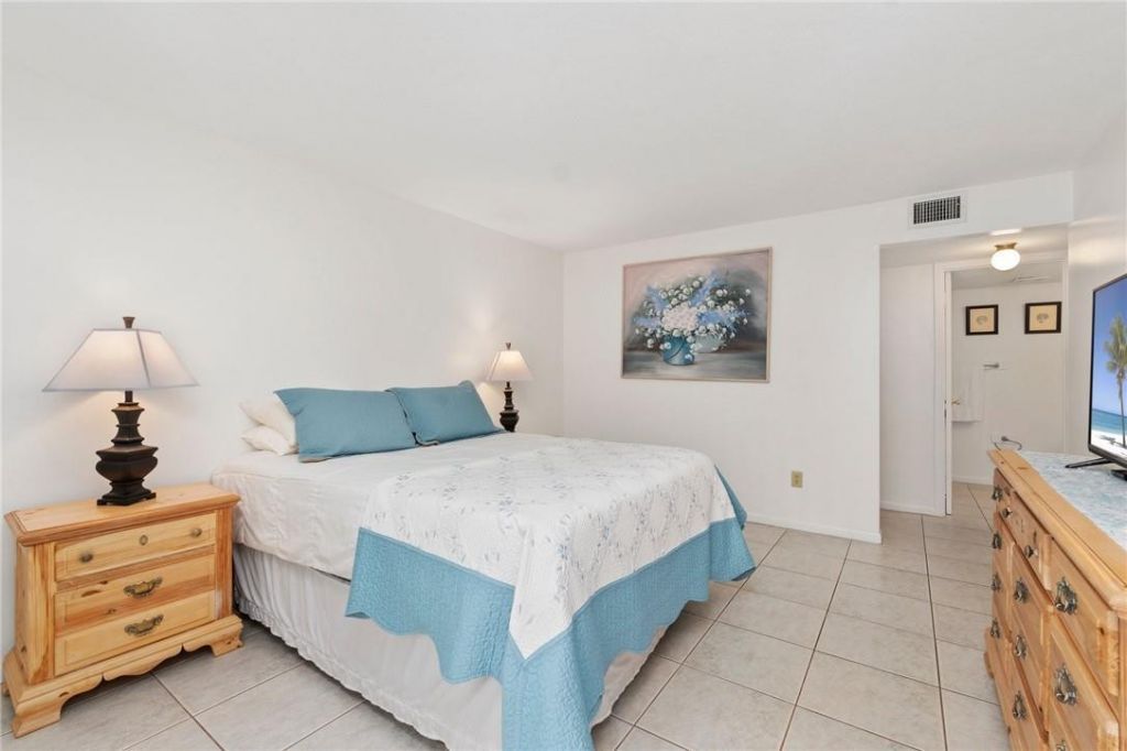 1180 Carlton Court, Unit 102A-unit, Fort Pierce, FL 34949 Photo