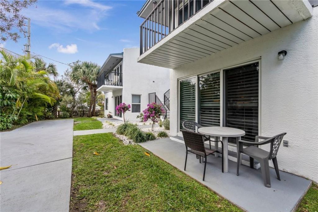 1180 Carlton Court, Unit 102A-unit, Fort Pierce, FL 34949 Photo