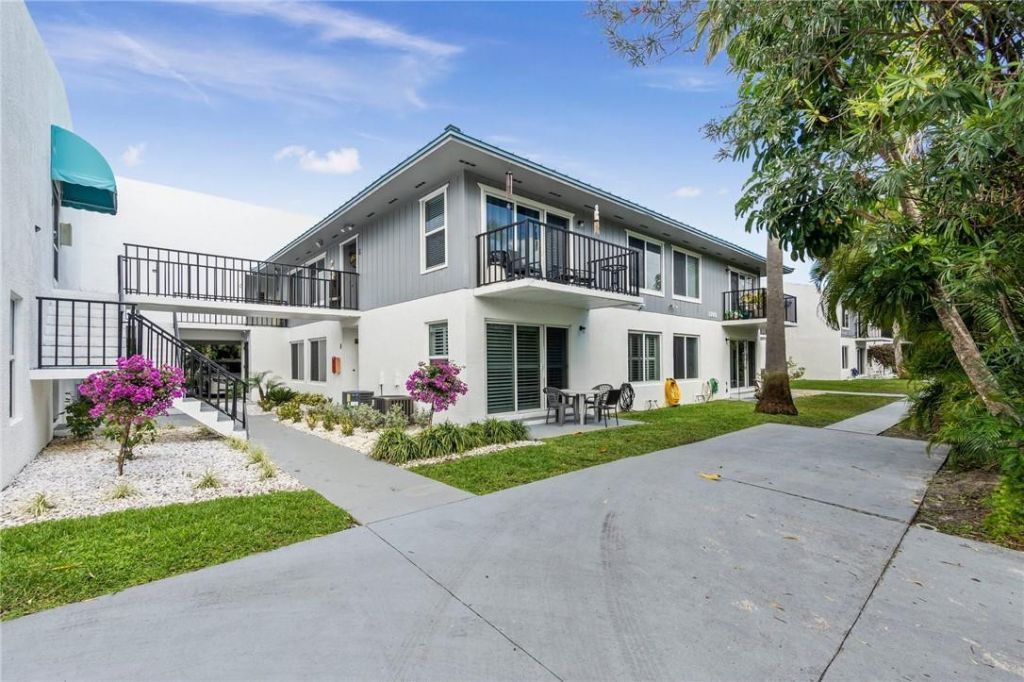 1180 Carlton Court, Unit 102A-unit, Fort Pierce, FL 34949 Photo