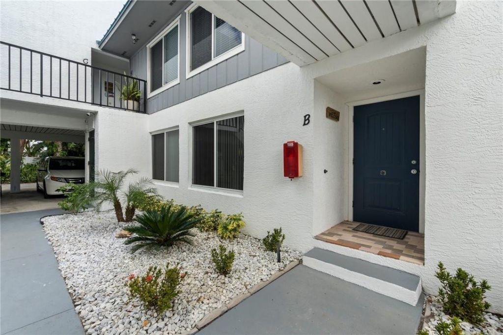 1180 Carlton Court, Unit 102A-unit, Fort Pierce, FL 34949 Photo