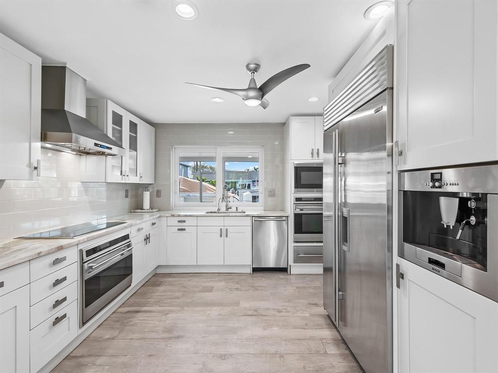300 SE 10th Street, Pompano Beach, FL 33060 Photo