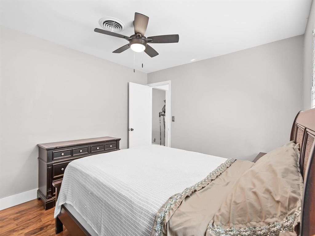 300 SE 10th Street, Pompano Beach, FL 33060 Photo
