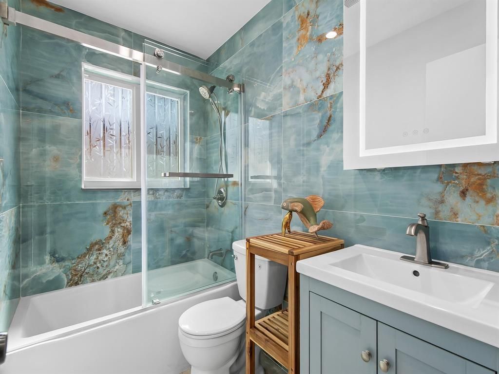 300 SE 10th Street, Pompano Beach, FL 33060 Photo