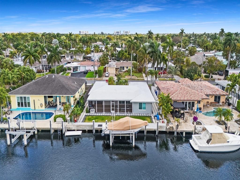300 SE 10th Street, Pompano Beach, FL 33060 Photo