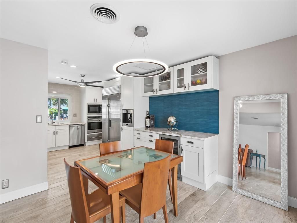300 SE 10th Street, Pompano Beach, FL 33060 Photo
