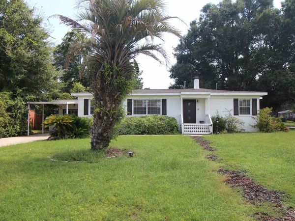 1701 E Anderson St, Pensacola, FL 32503