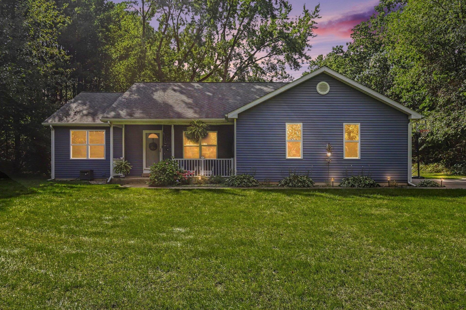 600 M 89, Plainwell, MI 49080 Main Photo