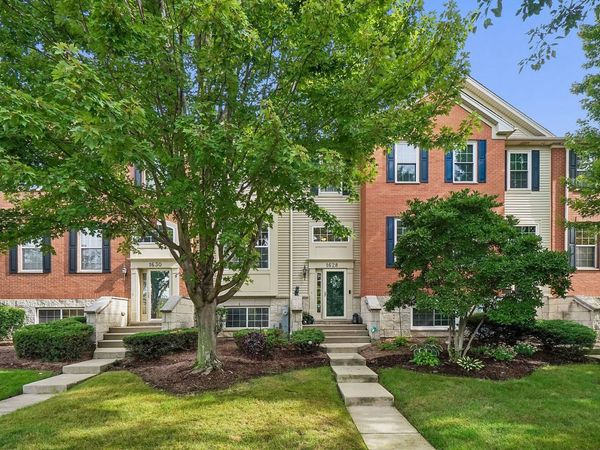 1628 Edinburgh Drive , Unit 100-2, Bartlett, IL 60103