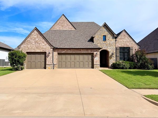 6601 S Indianwood Avenue , Broken Arrow, OK 74011