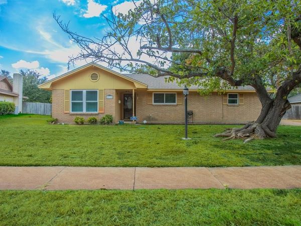 5719 Stratford Drive , Waco, TX 76710
