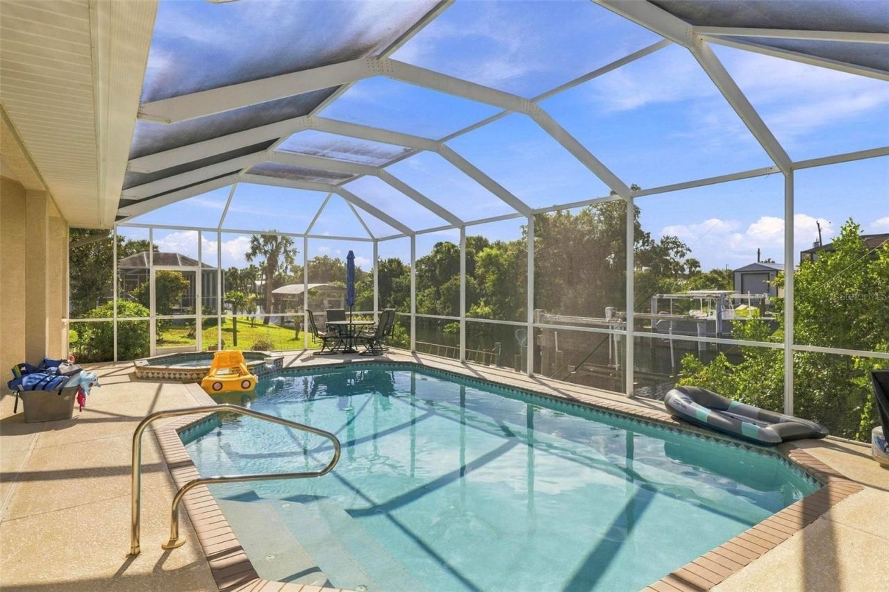 26419 View Drive , Punta Gorda, FL 33983 Photo