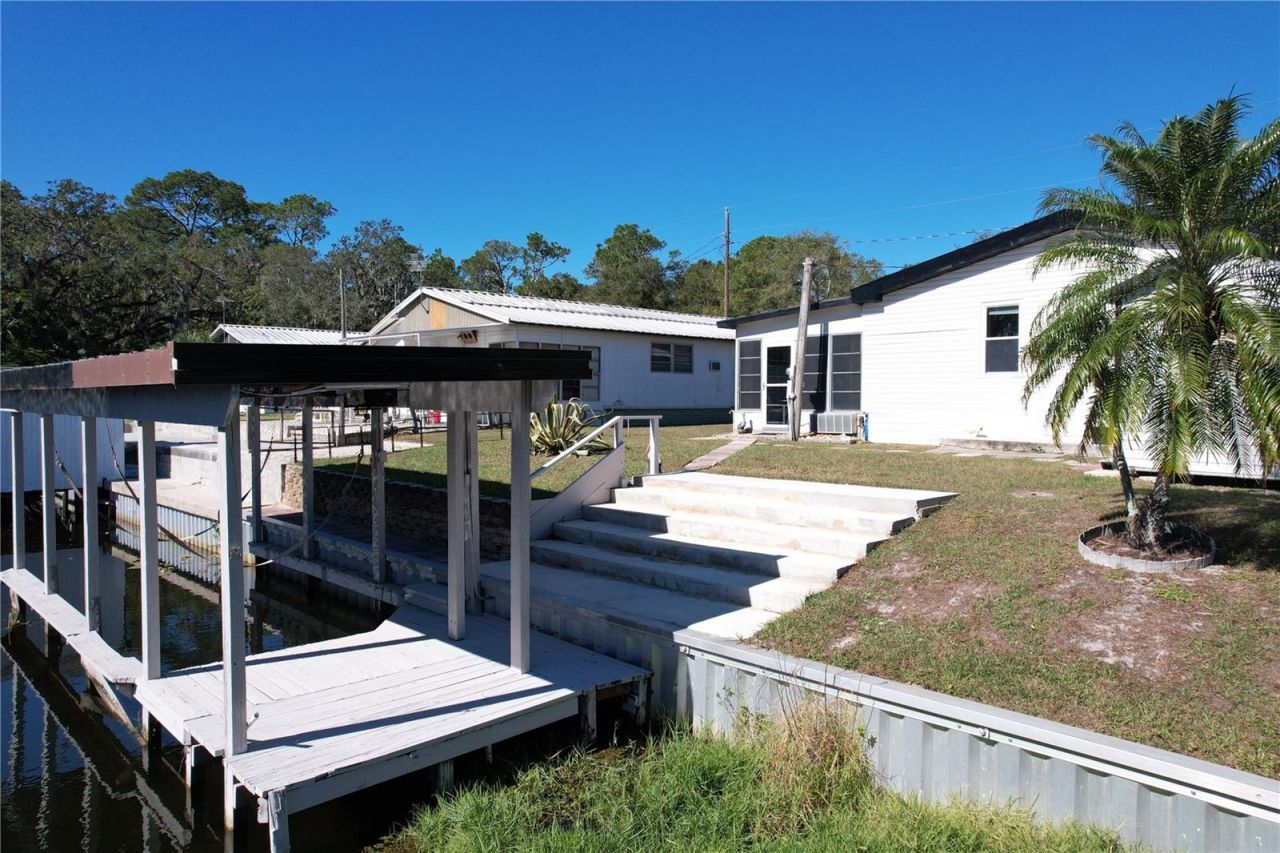 13426 Palm Drive , Astatula, FL 34705 Photo