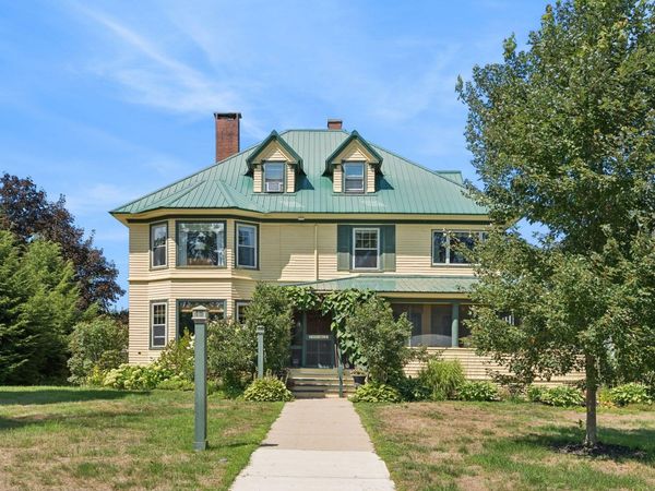 548 Main Street , Fryeburg, ME 04037