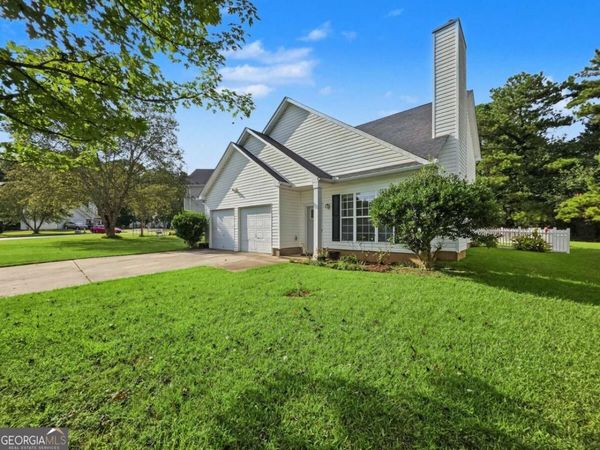 3896 Doe Run Drive, Powder Springs, GA 30127