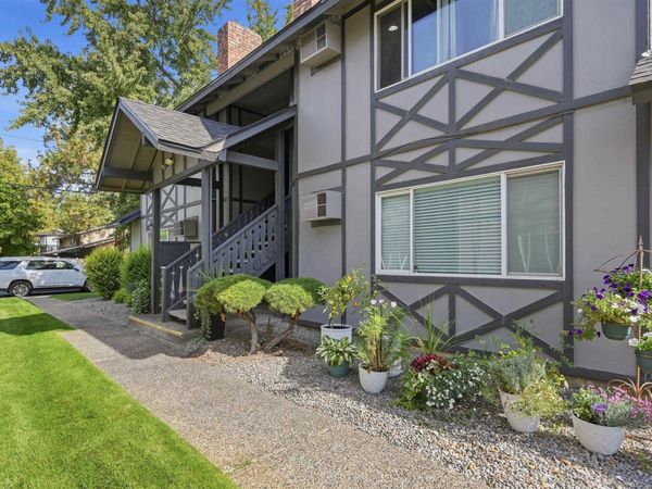 108 E Weile Ave, Spokane, WA 99208