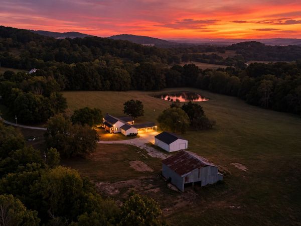 3466 Foster Chapel Rd, Columbia, TN 38401