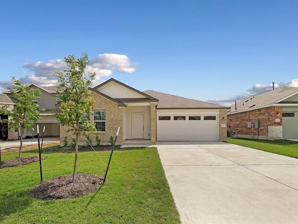 113 Golden Grove PKWY, San Marcos, TX 78666