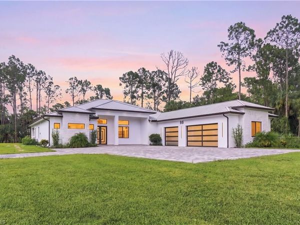 98 10th ST NE, NAPLES, FL 34120
