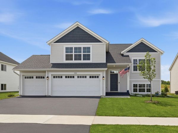 19714 English Avenue N, Forest Lake, MN 55025
