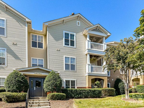 9031 Mcdowell Creek Court, Cornelius, NC 28031
