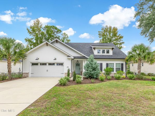1075 River Drive SW, Calabash, NC 28467