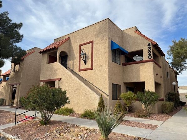 4320 Sanderling Circle , Unit 95, Las Vegas, NV 89103