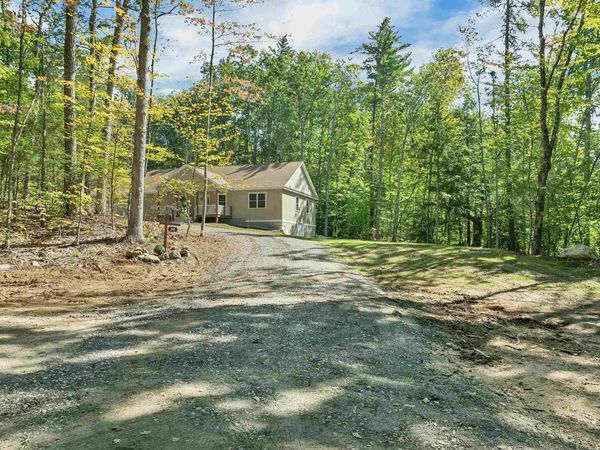 44 Lincoln Drive, Moultonborough, NH 03254