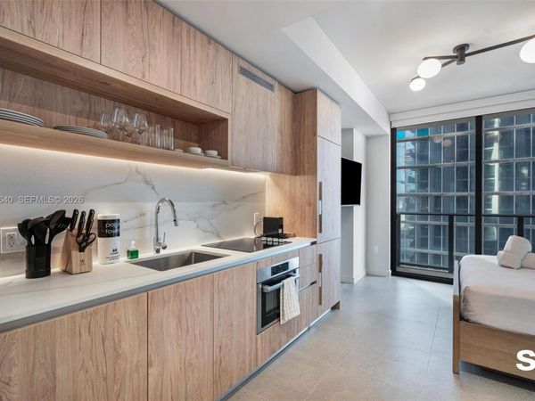 11 NE 6th St, Unit 2206, Miami, FL 33132