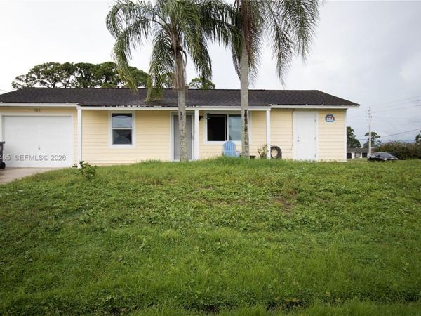 100 SE Eyerly Ave , Port St. Lucie, FL 34983